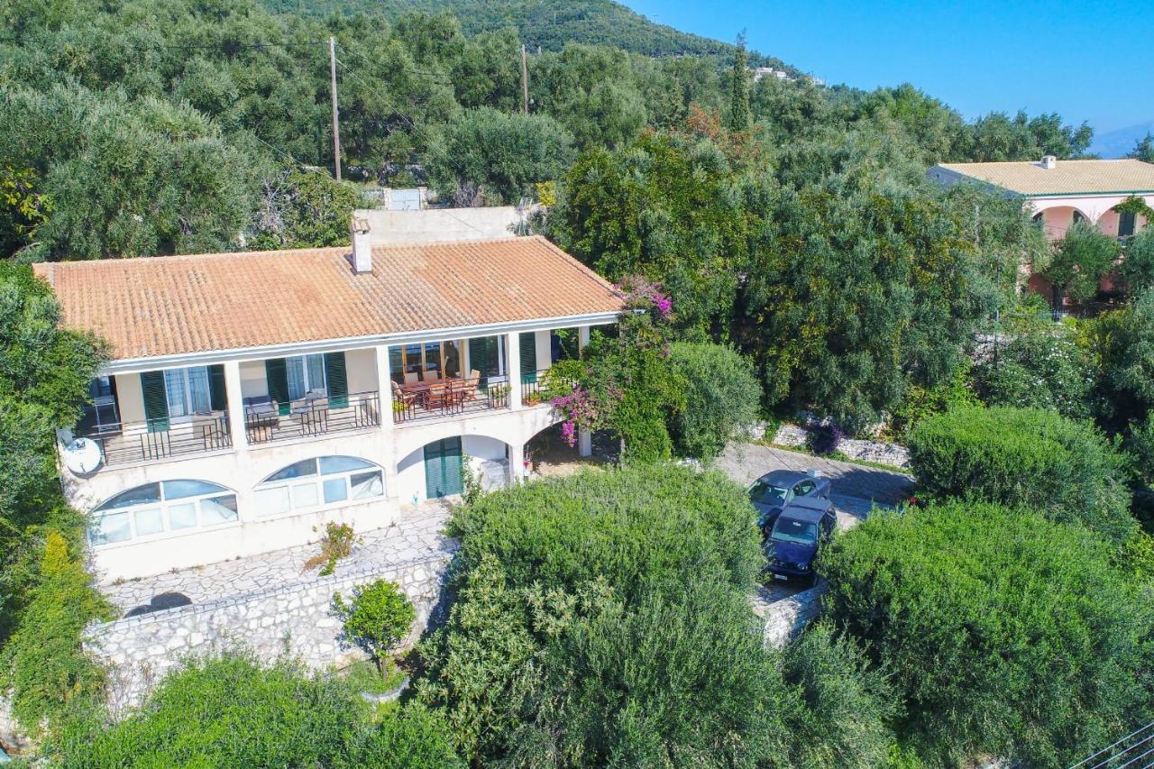 Villa Natasha Katávolos Exterior foto